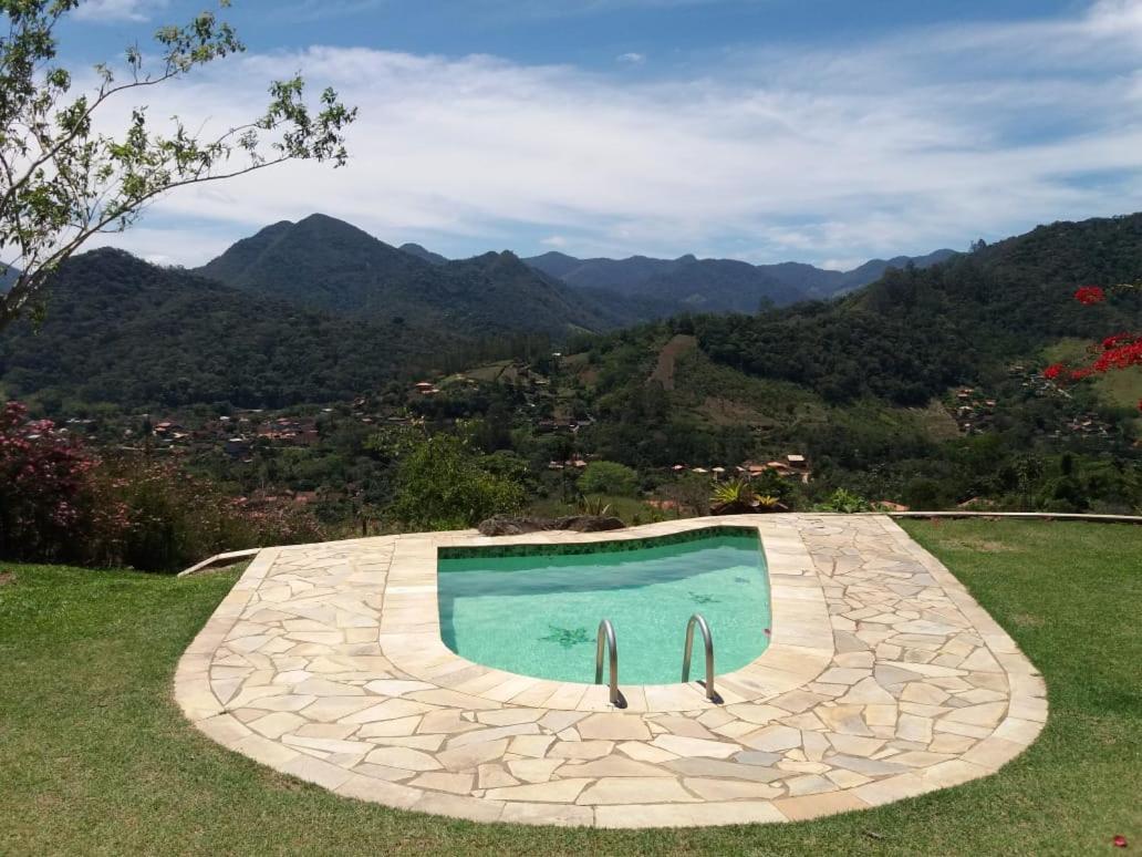 Villa Casa Alpina Com Vista Panoramica De Lumiar Nova Friburgo Exterior foto